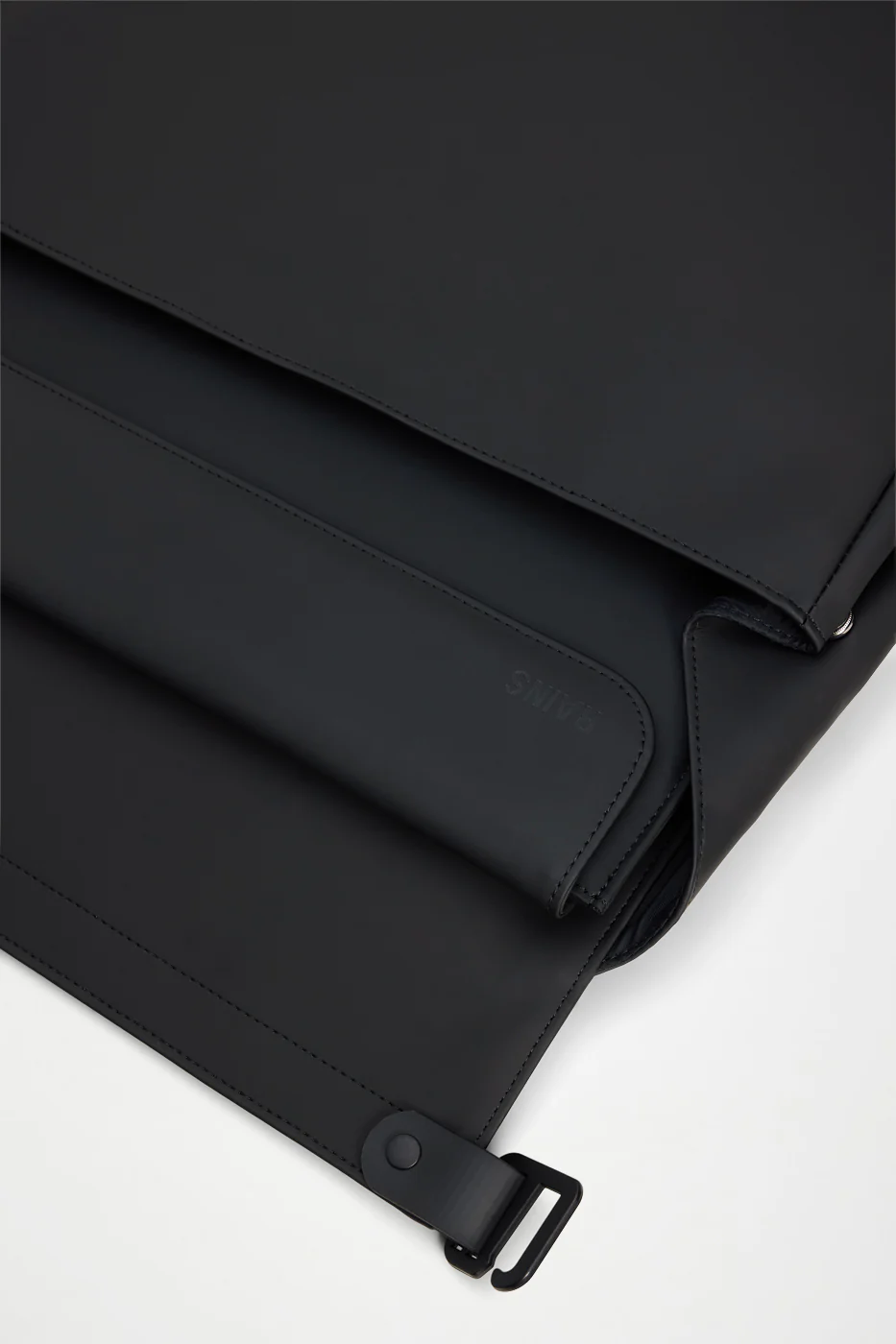 OTG Messenger Bag - Image 13